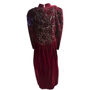 Cachet by Bari Protas Burgundy Burnout Dress Size 11/12 Party